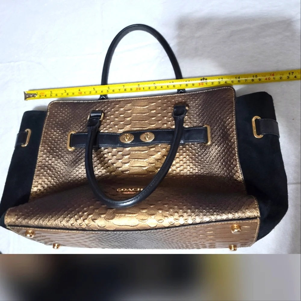 Authentic Coach | RARE Python Snakeskin Blake Satchel - Picture 11 of 13